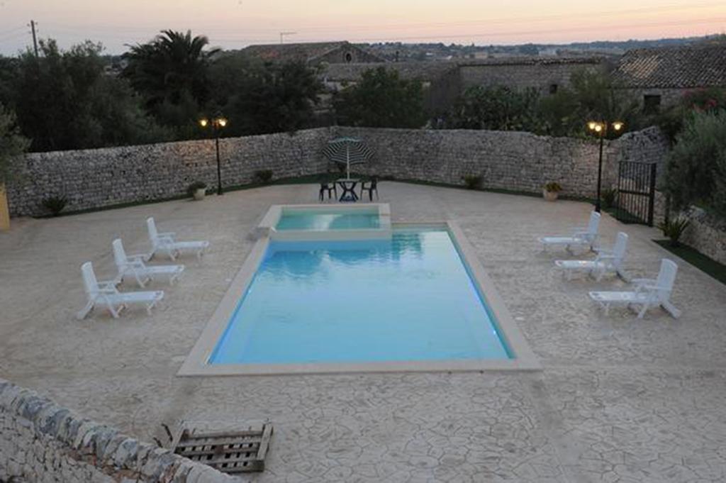 Oasi Di Cava Ispica Villa Pietre Nere San Zagaria Luaran gambar