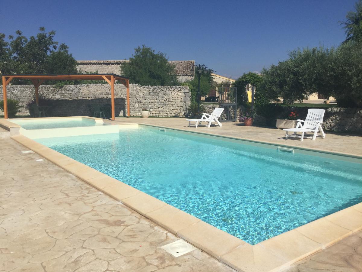 Oasi Di Cava Ispica Villa Pietre Nere San Zagaria Luaran gambar