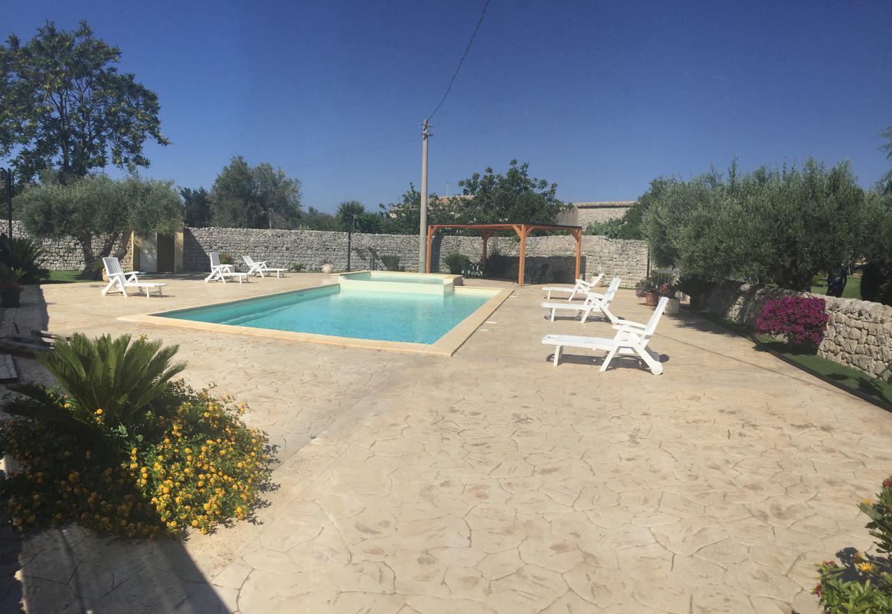 Oasi Di Cava Ispica Villa Pietre Nere San Zagaria Luaran gambar